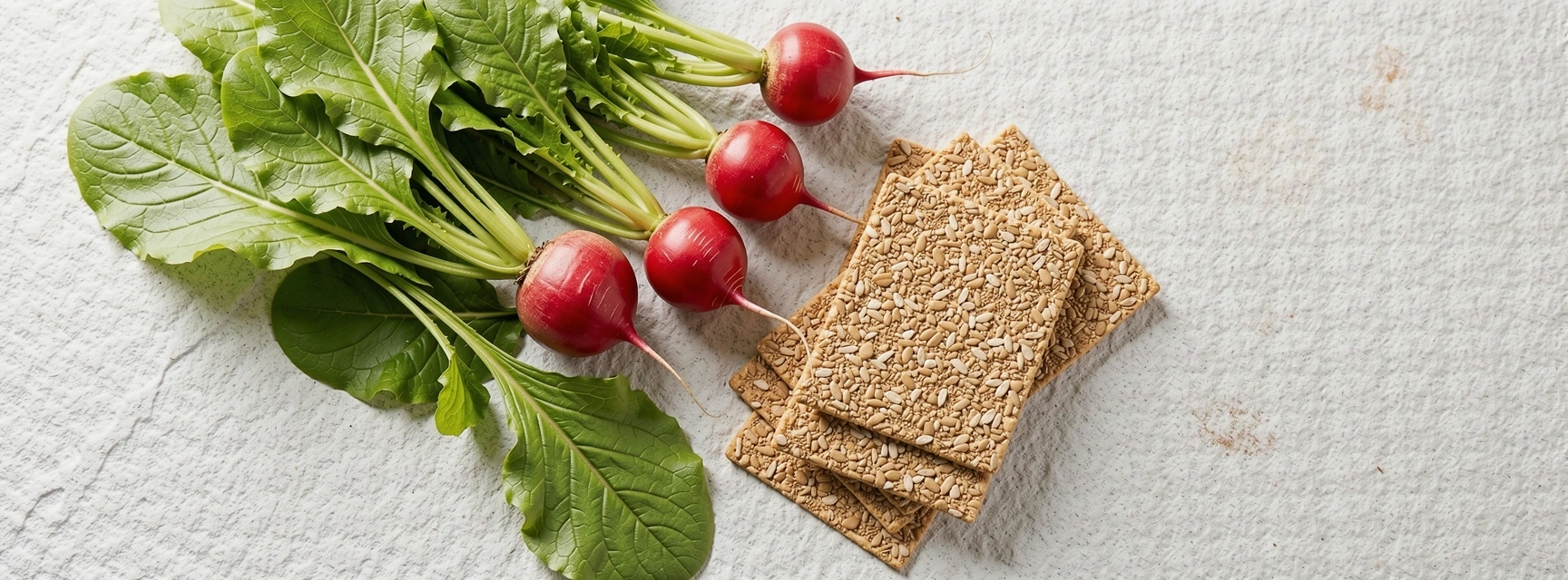 Frische Zutaten auf einer Steinplatte